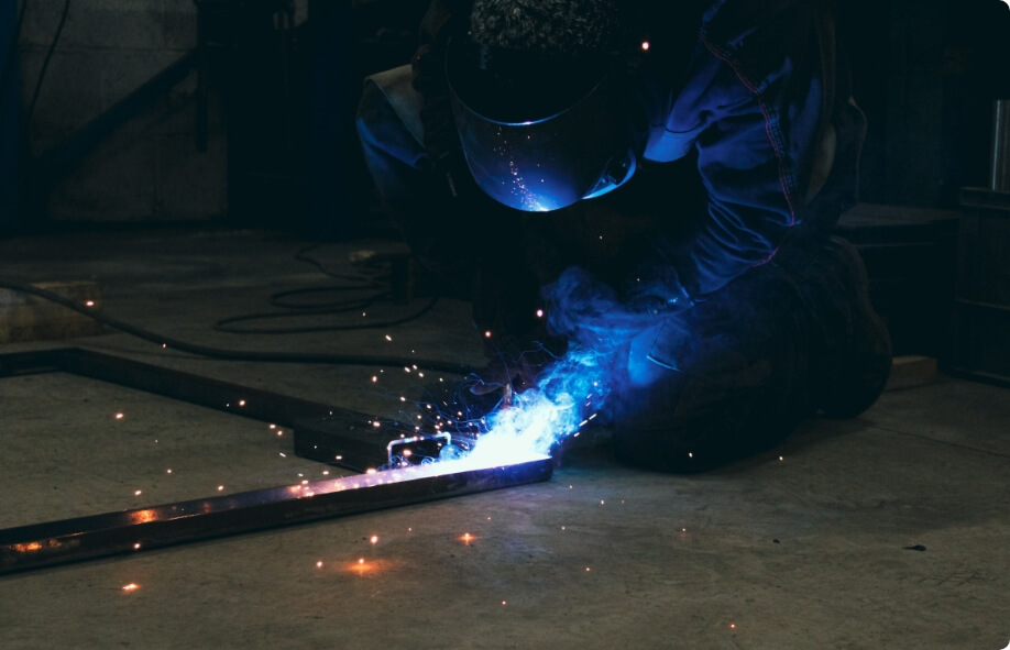 Océmi, votre partenaire de confiance dans l’usinage et la fabrication de pièces techniques de chaudronnerie, unique ou en petite série, basé à Dinan, Bretagne - Ocemi, votre entreprise pour de la chaudronnerie industrielle